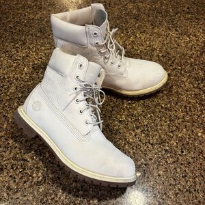 Timberland Off-White embossed Leather Boots womens Sz 9.5